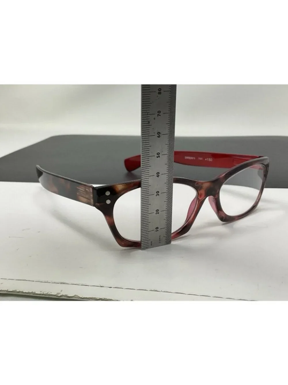 Peepers 744 Readers + Red & Tortoise Shell Reading Glasses